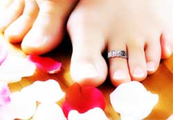 womans feet